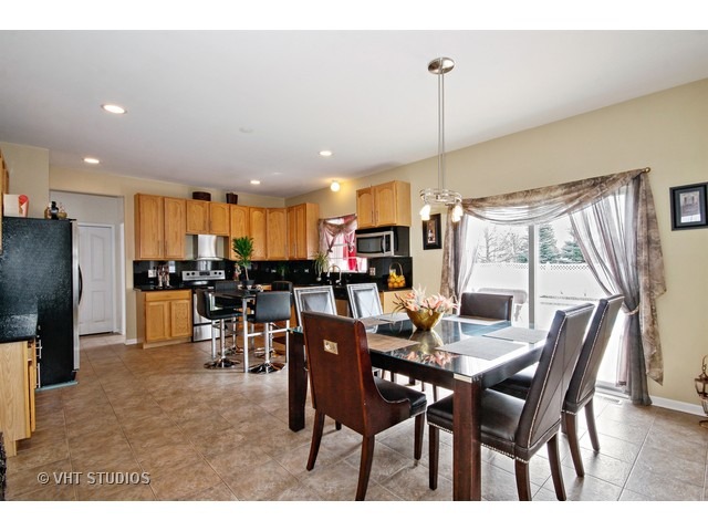 16355 Springview Dr, Lockport, IL 60441 photo 4