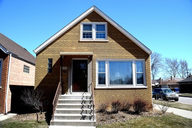 5259 S Mobile Ave, Chicago, IL 60638 photo 1