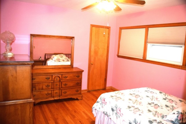 5259 S Mobile Ave, Chicago, IL 60638 photo 10