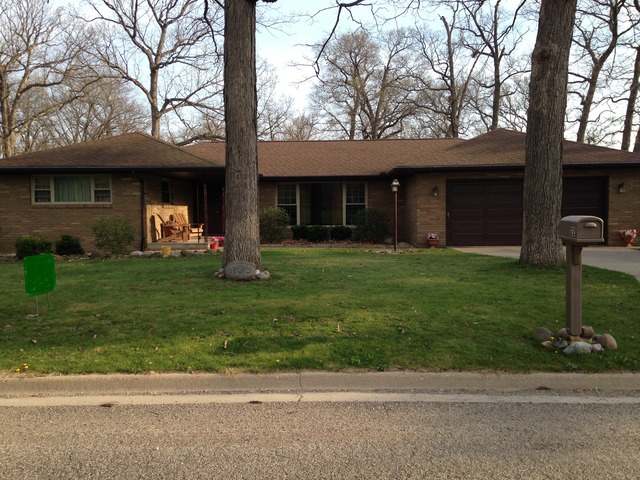 22 Tip Ave, Oglesby, IL 61348 photo 1