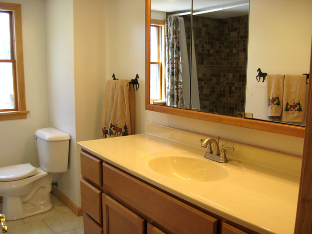 104 S Ridge Rd, Mchenry, IL 60050 photo 21