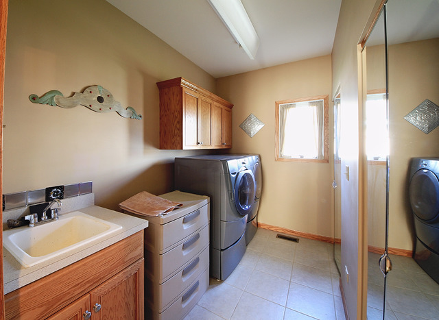 1205 Heritage Dr, Morris, IL 60450 photo 5