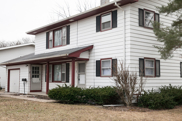1735 Mark Ave, Elgin, IL 60123 photo 1