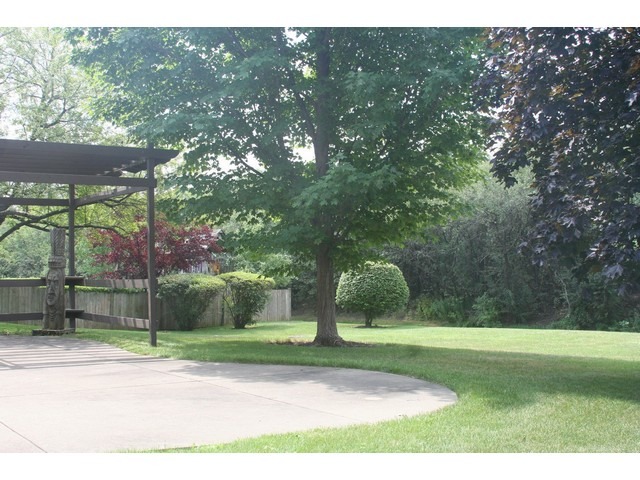1022 Bette Ln, Glenview, IL 60025 photo 14
