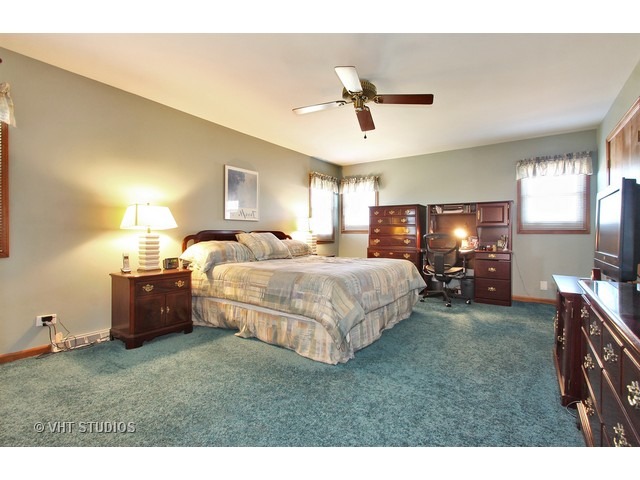 1022 Bette Ln, Glenview, IL 60025 photo 8