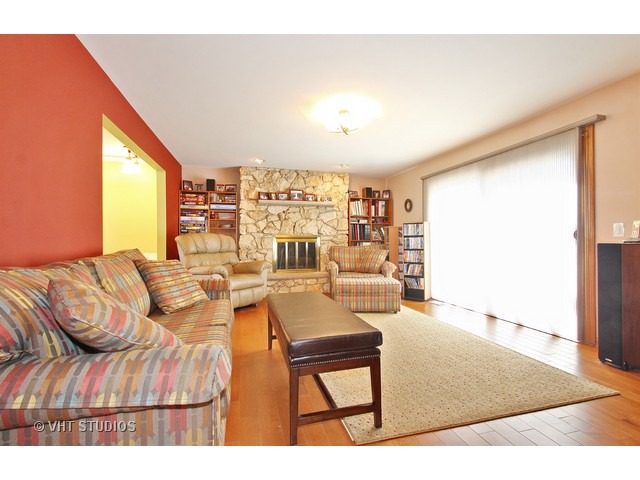 1022 Bette Ln, Glenview, IL 60025 photo 7