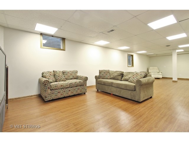 1022 Bette Ln, Glenview, IL 60025 photo 12