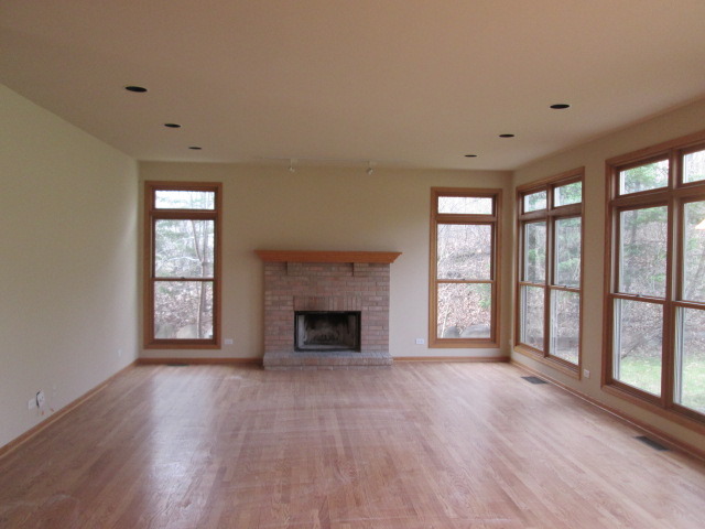 11312 E Riviera Dr, Spring Grove, IL 60081 photo 9