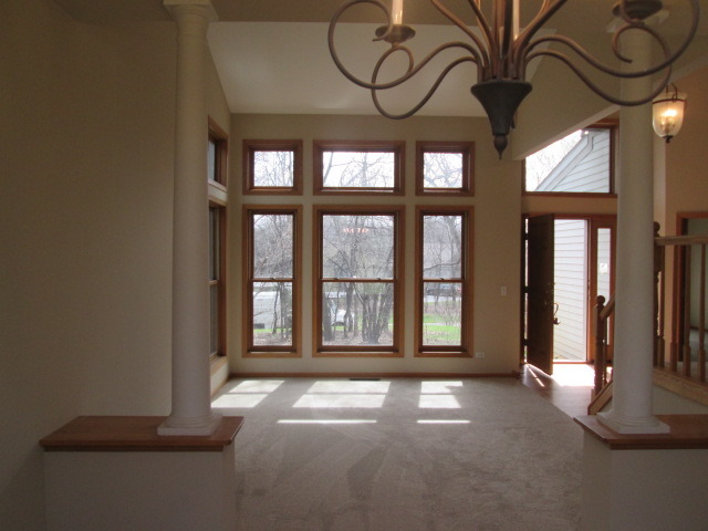 11312 E Riviera Dr, Spring Grove, IL 60081 photo 4