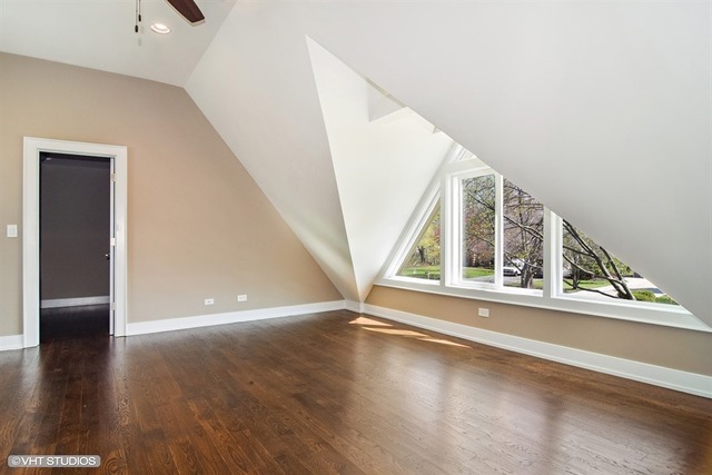 302 E Circle Ave, Prospect Heights, IL 60070 photo 16
