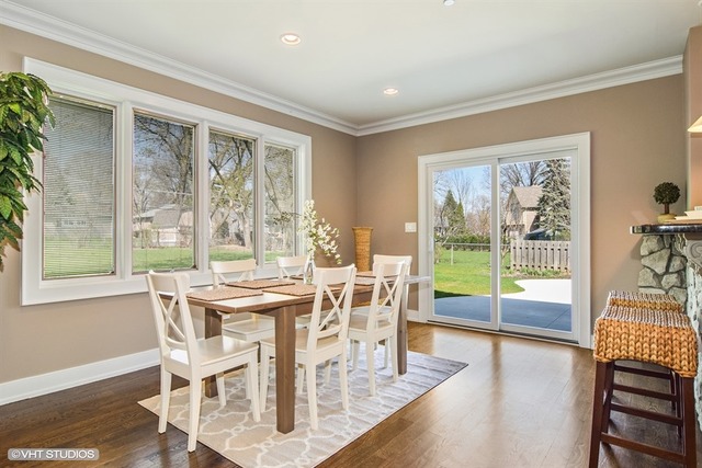 302 E Circle Ave, Prospect Heights, IL 60070 photo 8