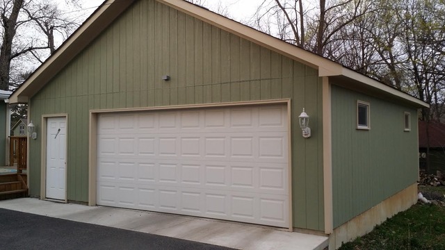 687 Forest Ave, Elgin, IL 60120 photo 2