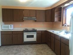 505 E Washington St, Durand, IL 61024 photo 8
