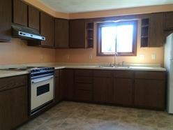 505 E Washington St, Durand, IL 61024 photo 7