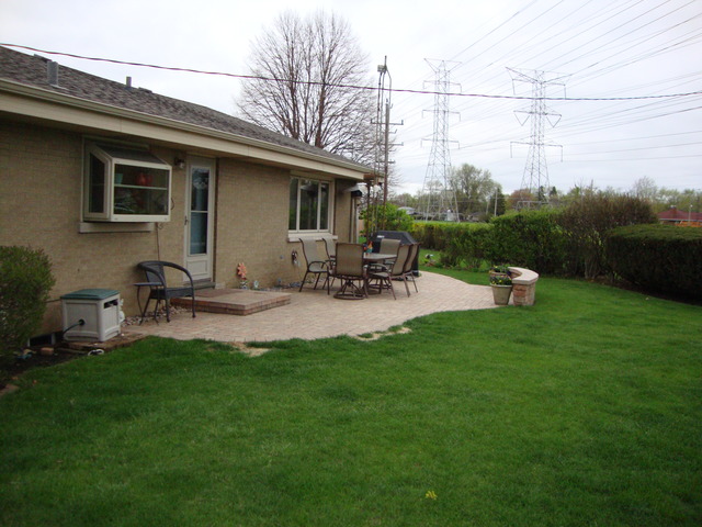 408 E Bevan Dr, Joliet, IL 60435 photo 16