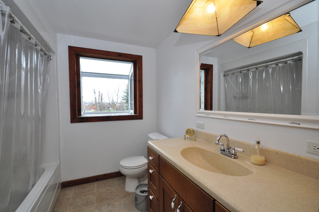 10725 Tyler Rd, Pleasant Prairie, WI 53158 photo 19