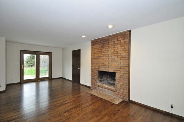 10725 Tyler Rd, Pleasant Prairie, WI 53158 photo 12
