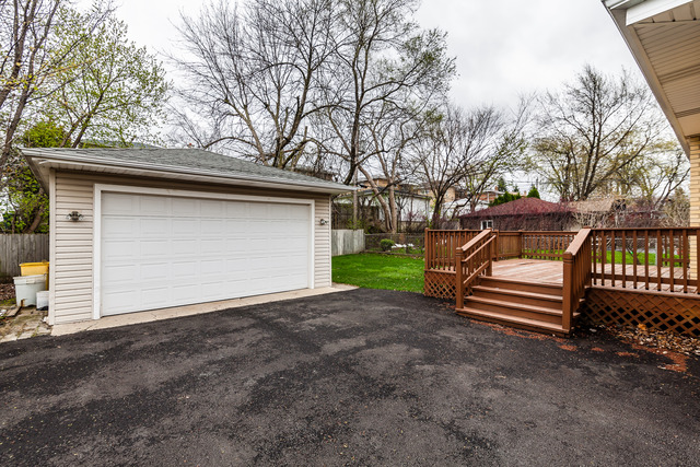 209 Broker Ave, Itasca, IL 60143 photo 21