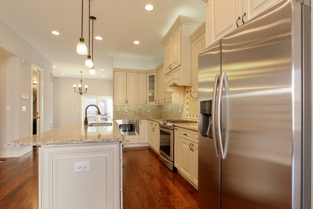 4136 S Berkeley Ave, Chicago, IL 60653 photo 7