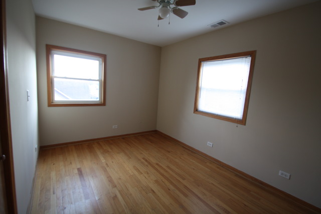4247 Ruby St, Schiller Park, IL 60176 photo 18