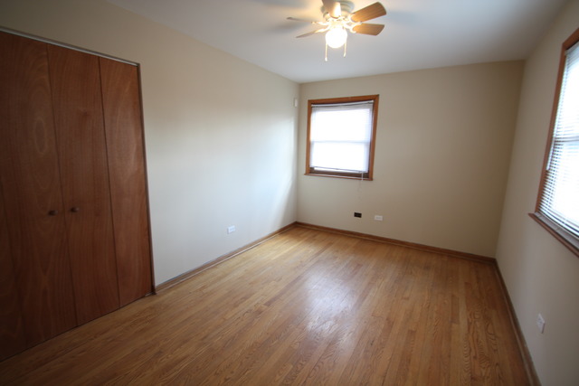 4247 Ruby St, Schiller Park, IL 60176 photo 19