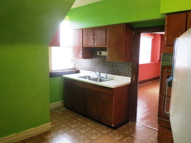 7314 W 61st St, Summit Argo, IL 60501 photo 5
