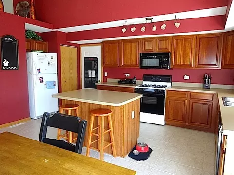 5617 Kimberly Dr, Plainfield, IL 60586 photo 9