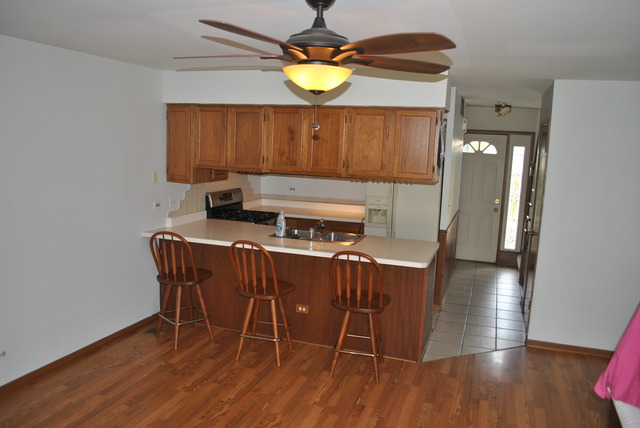 502 Nicole Dr #13-c, Bartlett, IL 60103 photo 9