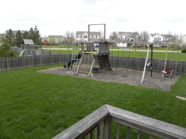2425 Simon Dr, Montgomery, IL 60538 photo 22