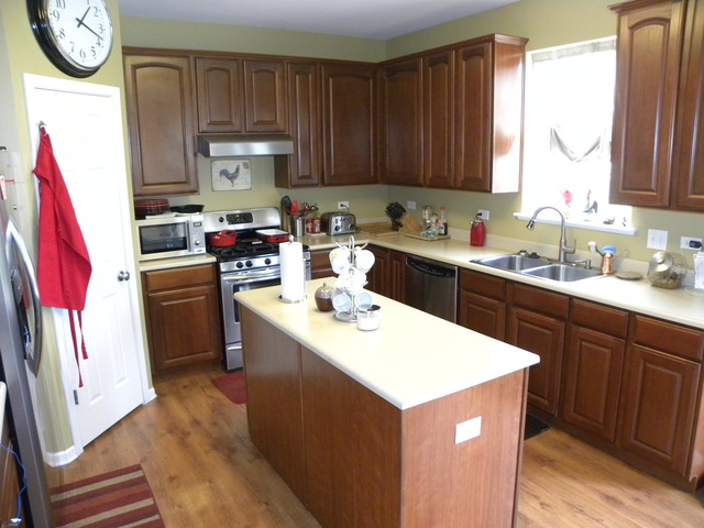 2425 Simon Dr, Montgomery, IL 60538 photo 8