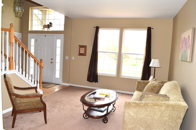 13064 Kensington Dr, Plainfield, IL 60585 photo 3