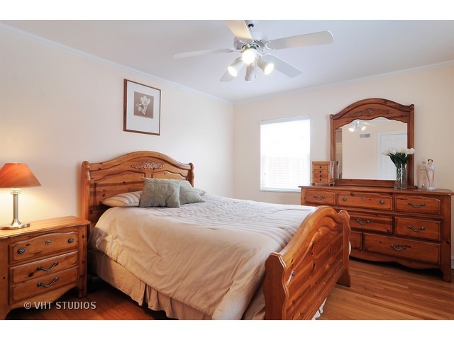 770 E Golf Rd, Des Plaines, IL 60016 photo 8
