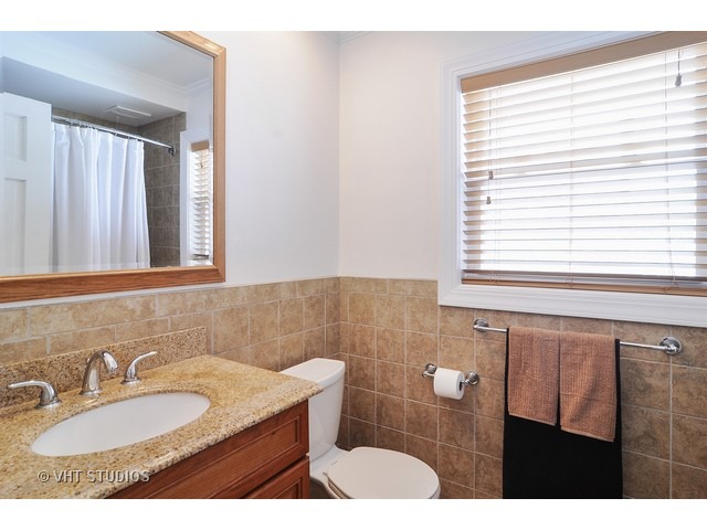 770 E Golf Rd, Des Plaines, IL 60016 photo 12