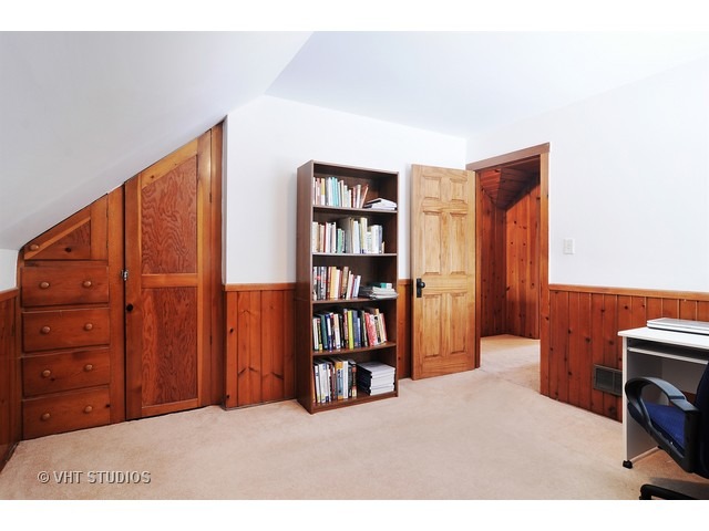 770 E Golf Rd, Des Plaines, IL 60016 photo 14