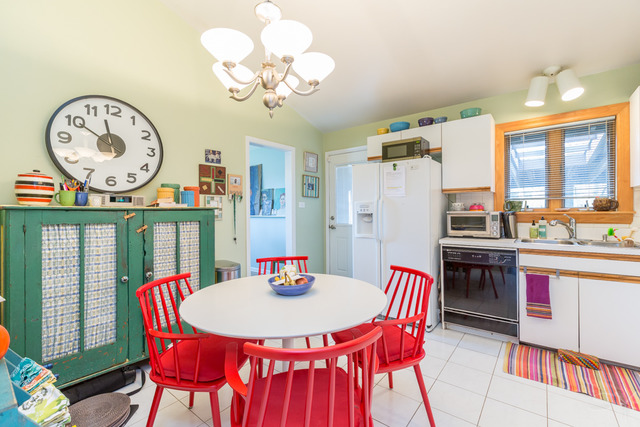 605 Leamington Ave, Wilmette, IL 60091 photo 4