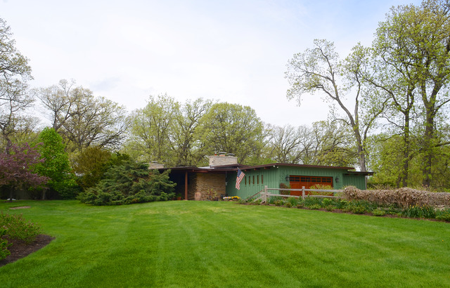 29 W520 Schick Rd, Bartlett, IL 60103 photo 1