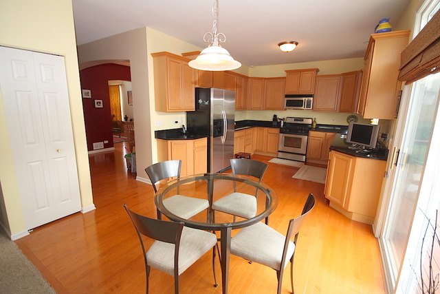 889 Clover Ridge Ln, Itasca, IL 60143 photo 4