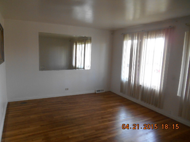 417 E 91st Pl, Chicago, IL 60619 photo 3