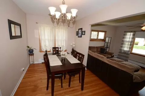 4543 Pulaski Ave, Lyons, IL 60534 photo 4