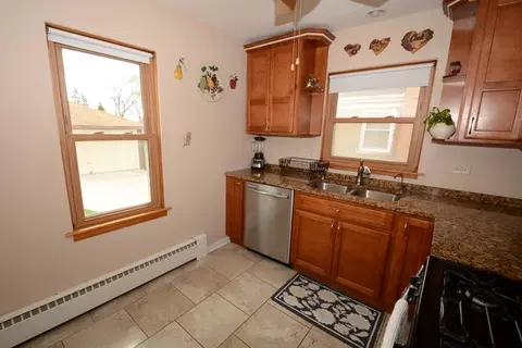 4543 Pulaski Ave, Lyons, IL 60534 photo 7