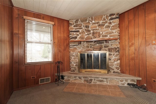 1210 Wayne Dr, Des Plaines, IL 60018 photo 21