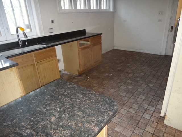 425 W 118th St, Chicago, IL 60628 photo 13