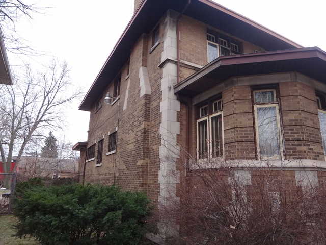 425 W 118th St, Chicago, IL 60628 photo 2