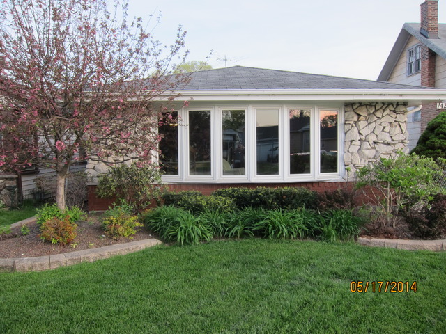 7423 W 58th Pl, Summit, IL 60501 photo 1