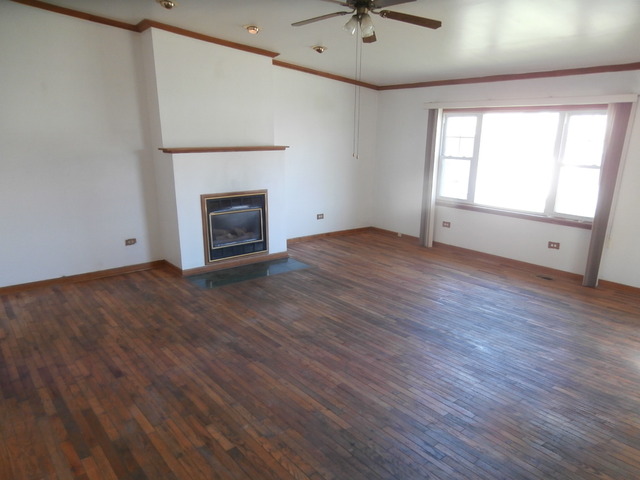 2107 S 19th Ave, Broadview, IL 60155 photo 3