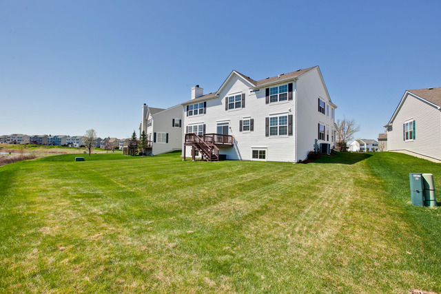 9662 Baumgartner St, Huntley, IL 60142 photo 23
