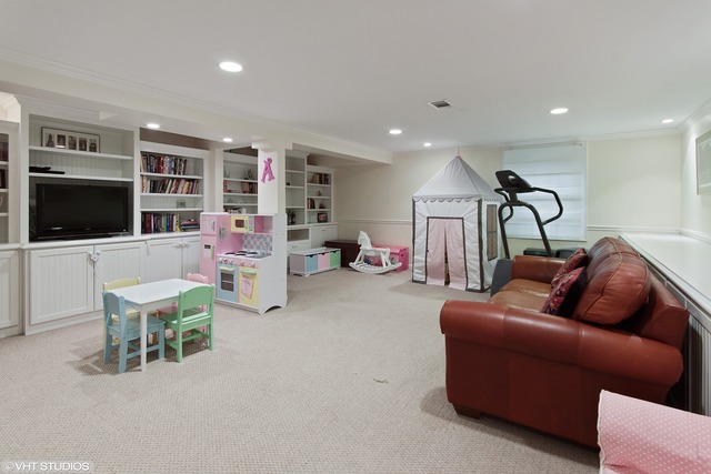 207 Hill Rd, Willowbrook, IL 60527 photo 14