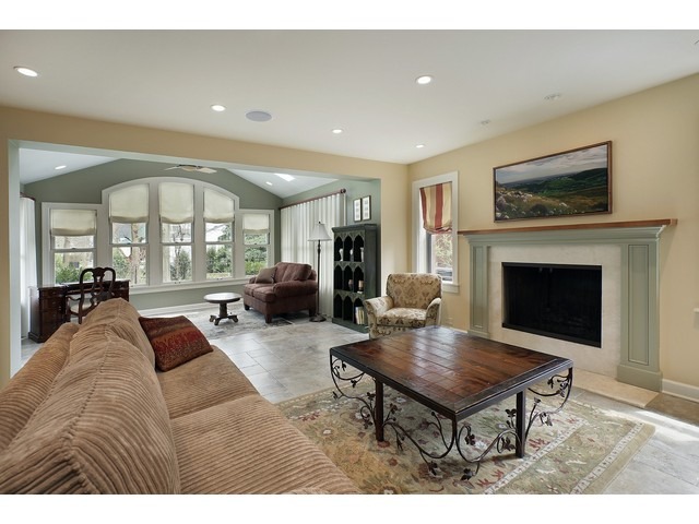711 Echo Ln, Glenview, IL 60025 photo 5