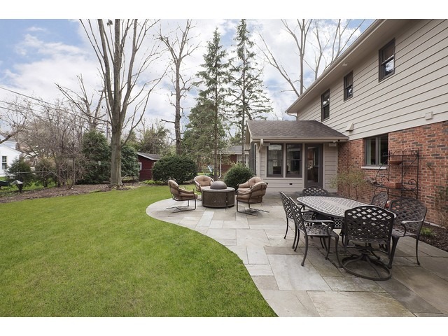 711 Echo Ln, Glenview, IL 60025 photo 17