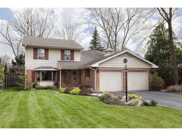 711 Echo Ln, Glenview, IL 60025 photo 1